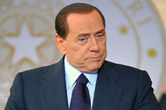 Из-за мафии на борьбу с мусором в Неаполе Берлускони вывел армию